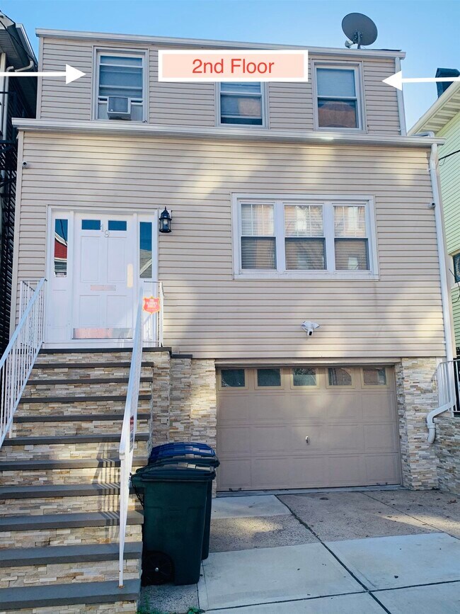 property at 19 48th St