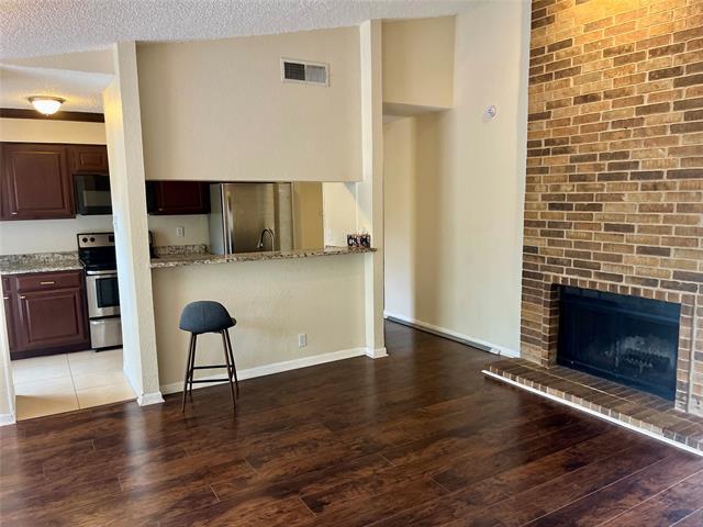 property at 1901 Cloisters Dr