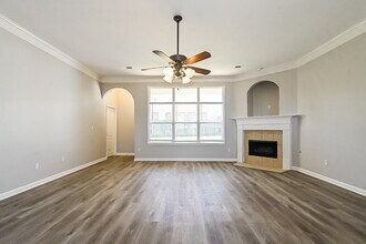 6157 Braybourne Main in Olive Branch, MS - Foto de edificio - Building Photo