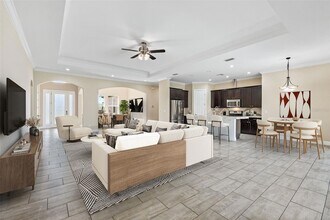 1021 Kestrel Ct in Bradenton, FL - Building Photo - Building Photo