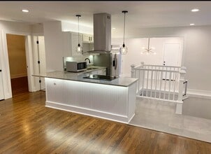 1916 E 65th St in Indianapolis, IN - Building Photo - Building Photo