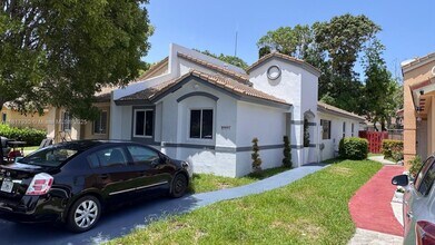 20607 SW 93rd Ave in Cutler Bay, FL - Building Photo - Building Photo