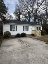 1116 Martin St, Unit 2A in Greensboro, NC - Foto de edificio - Building Photo