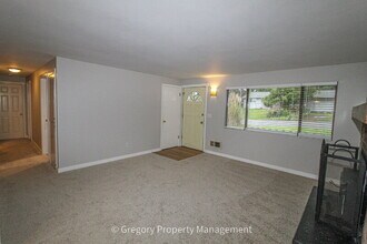 19328 29th Ave SE in Bothell, WA - Building Photo - Building Photo