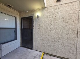 5322 Medical Dr in San Antonio, TX - Building Photo