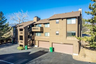 The Broadmoorings in Colorado Springs, CO - Building Photo