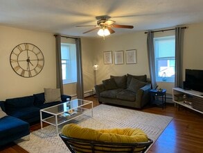 7 Mt Vernon St in Boston, MA - Building Photo - Building Photo