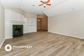 11613 Wallace Ave in Oklahoma City, OK - Building Photo - Building Photo