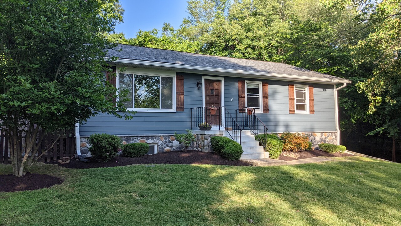 9508 Potomac Dr in Fort Washington, MD - Building Photo