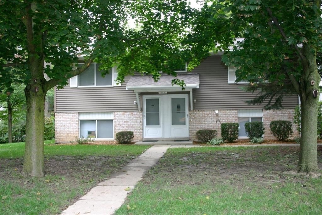 Siller Terrace in Ann Arbor, MI - Building Photo