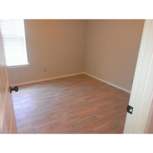 6806 Oakridge Ave in Lubbock, TX - Building Photo - Building Photo