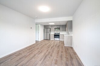 1030 Federal Rd in Brookfield, CT - Building Photo - Building Photo