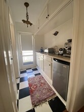 4024-4028 Los Feliz Blvd, Unit 9 in Los Angeles, CA - Building Photo - Building Photo