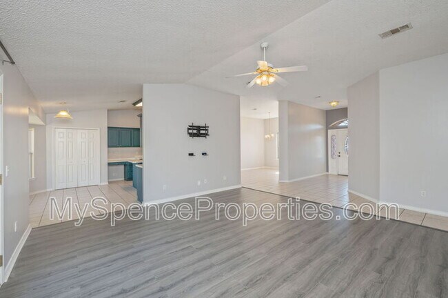 property at 1202 Northview Dr