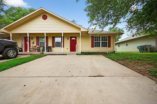 property at 907 W Birge St