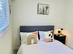 558 16th Av E in Vancouver, BC - Building Photo - Building Photo