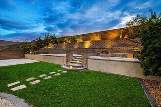 4631 Amazing View St in Las Vegas, NV - Building Photo - Building Photo