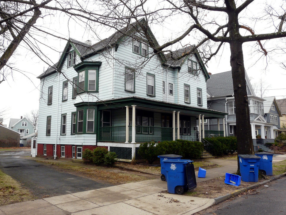 108 Canner St in New Haven, CT - Foto de edificio