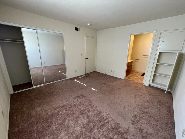 12630 Mitchell Ave in Los Angeles, CA - Building Photo - Building Photo