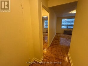 51 Gamble Ave in Toronto, ON - Building Photo - Building Photo