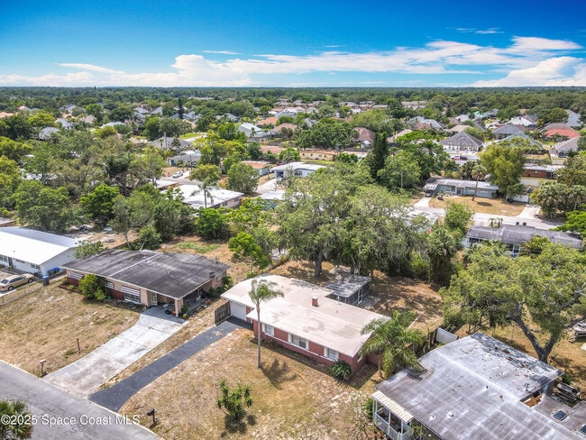 property at 1590 Hilldale Rd
