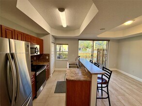 4922 Tradewinds Ter in Fort Lauderdale, FL - Building Photo - Building Photo