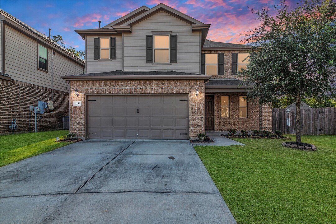 1159 Swinford Ct in Conroe, TX - Building Photo