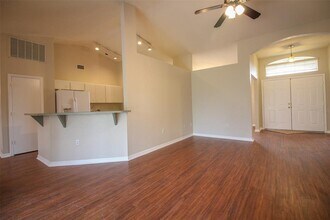 3002 Chasewood Dr in Lakeland, FL - Building Photo - Building Photo
