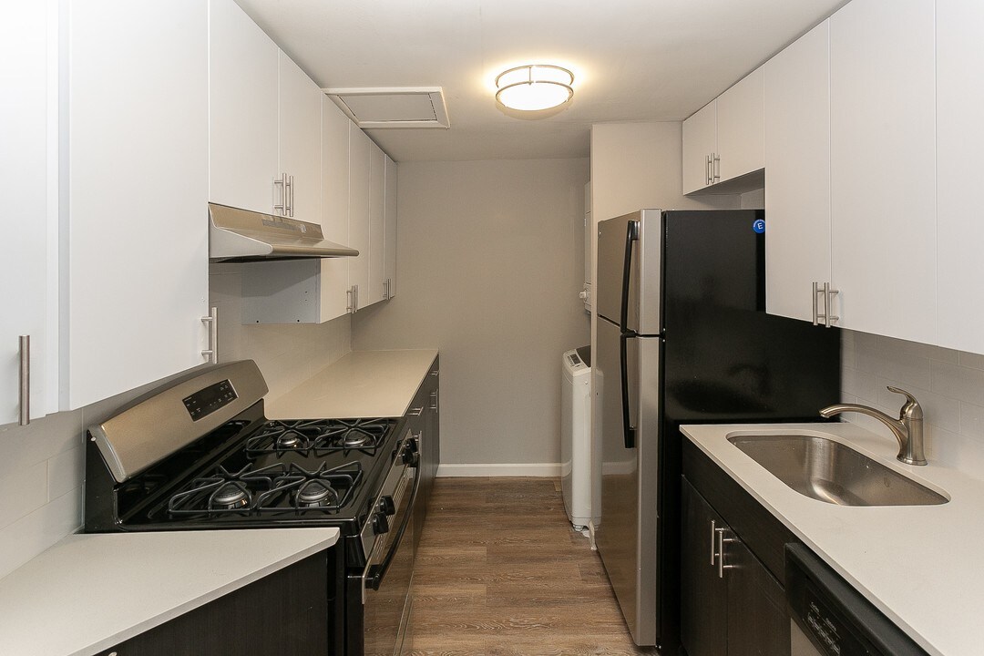Regency Townhomes Photo