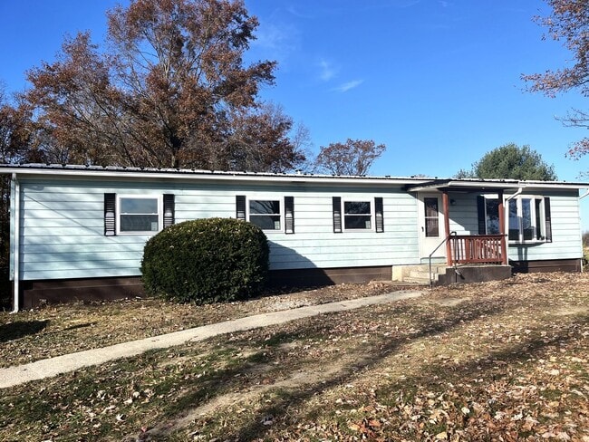 13101 S Rd in Shippensburg, PA - Foto de edificio - Building Photo