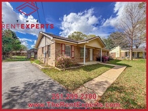 4790 Gold Dr in Mobile, AL - Building Photo - Building Photo