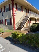 3566 N University Dr in Coral Springs, FL - Building Photo