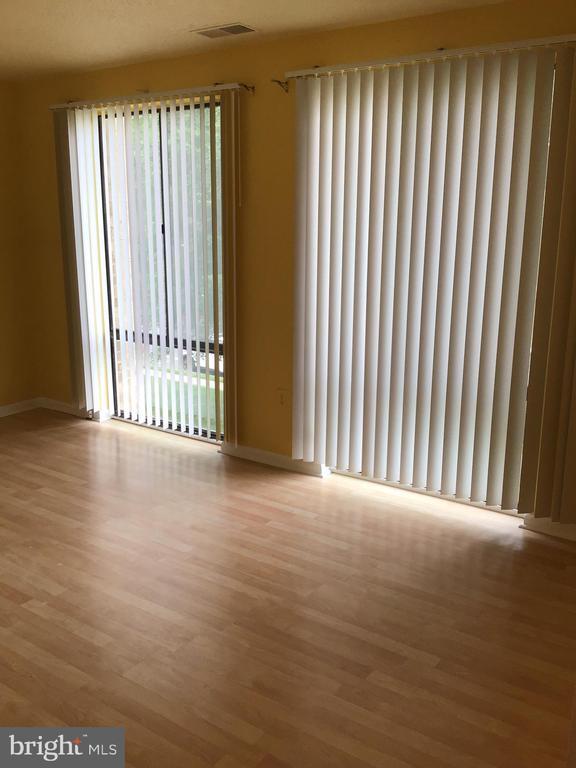 1018 Brinker Dr in Hagerstown, MD - Building Photo - Building Photo