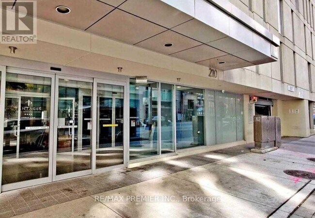 3303-210-2210 Victoria St in Toronto, ON - Building Photo - Building Photo