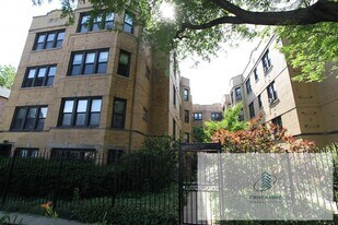 2836 N Francisco Ave, Unit 2836 - G in Chicago, IL - Building Photo