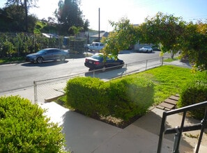 5937 Burchard Ave, Unit 5937 in Los Angeles, CA - Building Photo - Building Photo