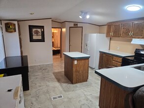 7871 S Pistol Hill Rd in Vail, AZ - Building Photo - Building Photo