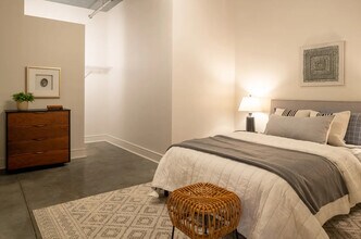 The Vox Apartments in St. Louis, MO - Foto de edificio - Building Photo