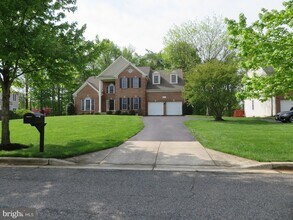 12511 Woodbridge Ct, Unit 2 in Bowie, MD - Building Photo - Building Photo
