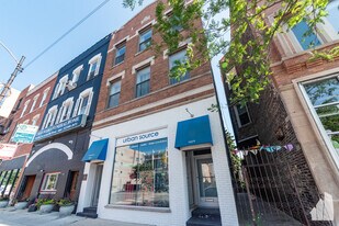 1429 W Chicago Ave in Chicago, IL - Building Photo