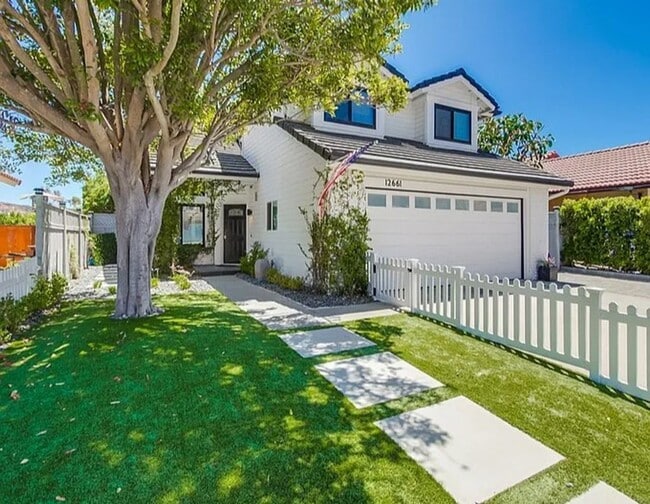 property at 12661 Portada Pl