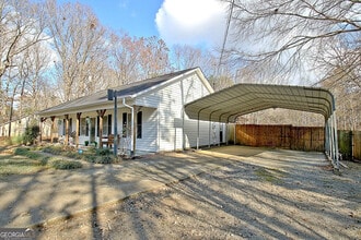 15 Chestlehurst Way in Senoia, GA - Building Photo - Building Photo