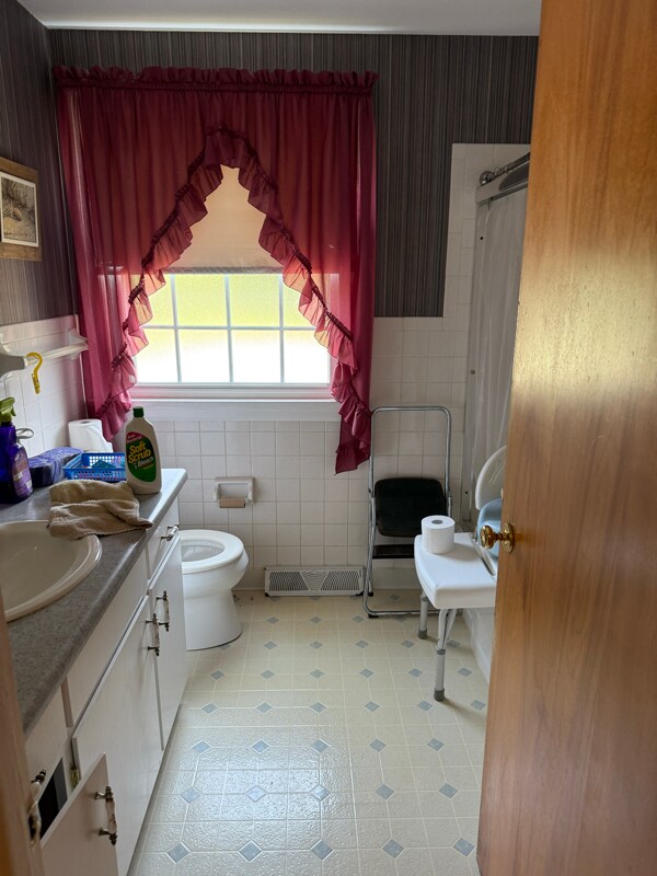 000 Oakridge Dr in Camillus, NY - Building Photo - Building Photo