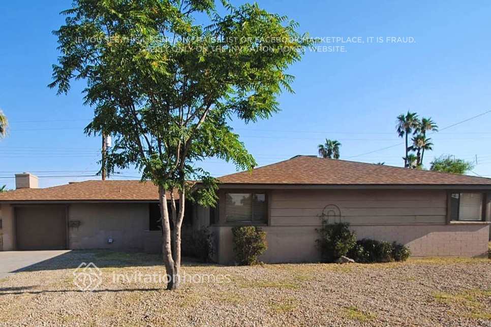 6012 W Medlock Dr in Glendale, AZ - Building Photo