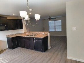 1540 Chama Dr in Fort Worth, TX - Foto de edificio - Building Photo