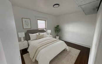 7955 S Elizabeth St in Chicago, IL - Building Photo - Building Photo
