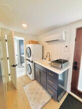 7713 Knoll St in Golden Valley, MN - Building Photo - Building Photo