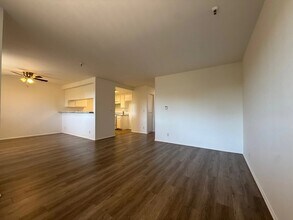 14020 Yukon Avenue, in Hawthorne, CA - Building Photo - Interior Photo