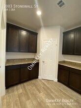2003 Stonewall St in Greenville, TX - Building Photo - Building Photo