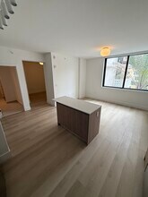 2572 NE 182nd Ter, Unit S8 in North Miami Beach, FL - Building Photo - Building Photo